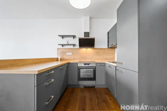 Prodej bytu 3+kk, Praha - Vršovice, Vršovická, 87 m2