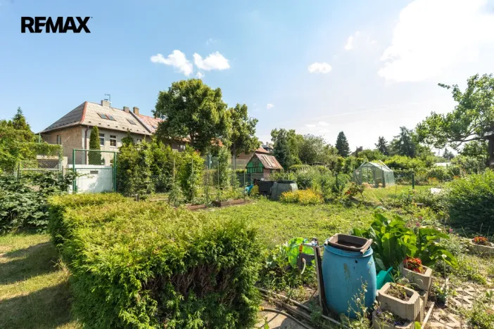Prodej zahrady, Chomutov, Škroupova, 214 m2