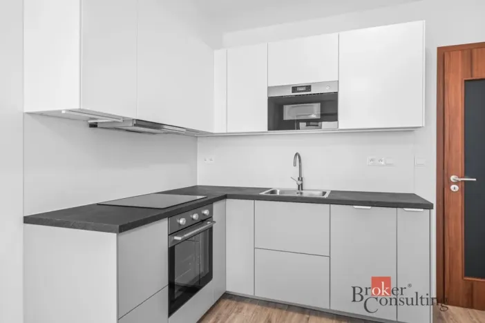 Pronájem bytu 2+kk, Hořovice, Pšeničná, 56 m2