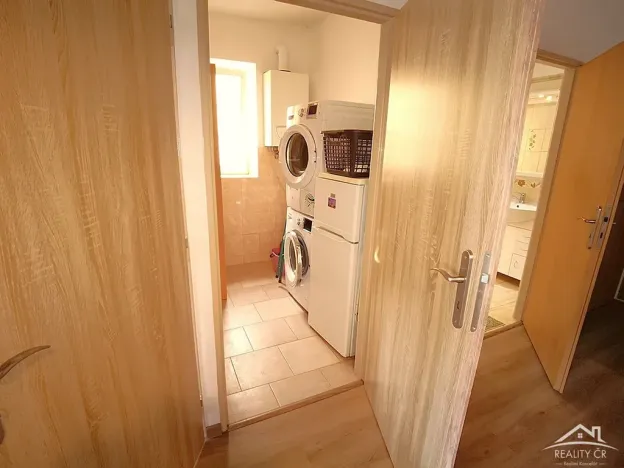 Pronájem bytu 2+kk, Jihlava, Komenského, 52 m2