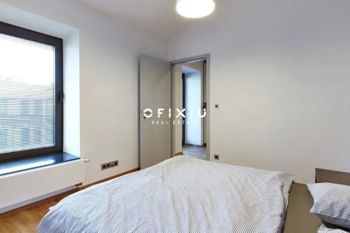 Pronájem bytu 2+kk, Brno - Brno-město, Jakubská, 68 m2