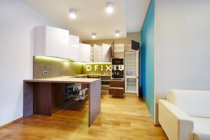 Pronájem bytu 2+kk, Brno - Brno-město, Jakubská, 82 m2