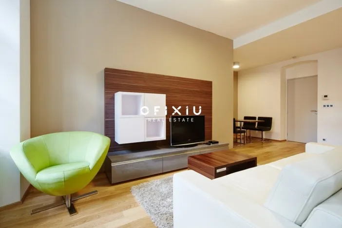 Pronájem bytu 2+kk, Brno - Brno-město, Jakubská, 82 m2