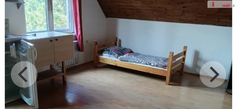 Pronájem atypického bytu, Praha - Uhříněves, Soumarská, 30 m2