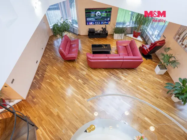 Prodej rodinného domu, Jirny - Nové Jirny, V Zahradách, 350 m2