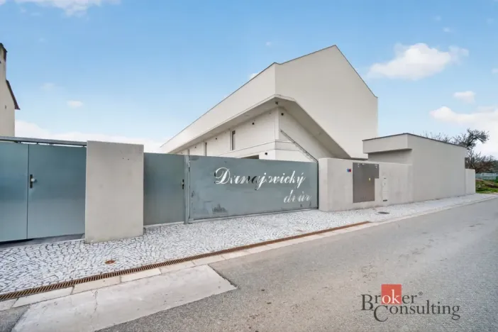 Prodej bytu 3+kk, Dolní Dunajovice, Rudé armády, 60 m2