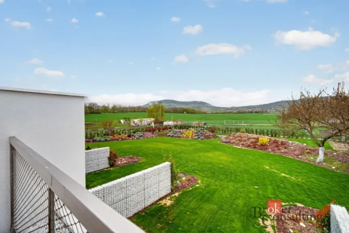Prodej bytu 3+kk, Dolní Dunajovice, Rudé armády, 93 m2