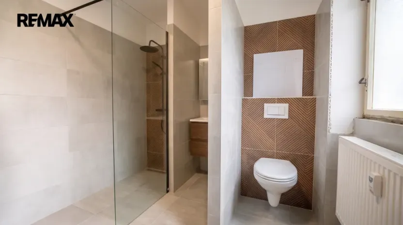 Pronájem bytu 2+1, Hradec Králové, Ladova, 56 m2