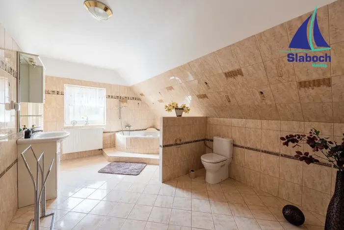 Prodej rodinného domu, Poříčany, U Koupaliště, 182 m2