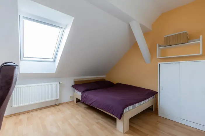 Prodej atypického bytu, Ostrava, Korunní, 151 m2