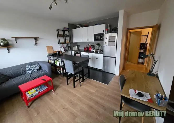 Pronájem bytu 2+kk, Praha - Zbraslav, Neumannova, 41 m2