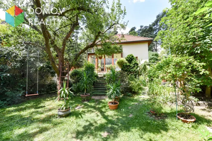 Prodej rodinného domu, Praha, Meziluží, 160 m2