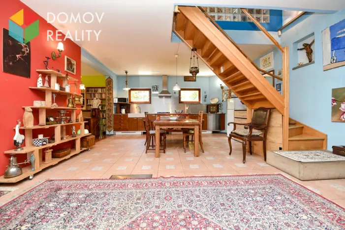 Prodej rodinného domu, Praha, Meziluží, 160 m2