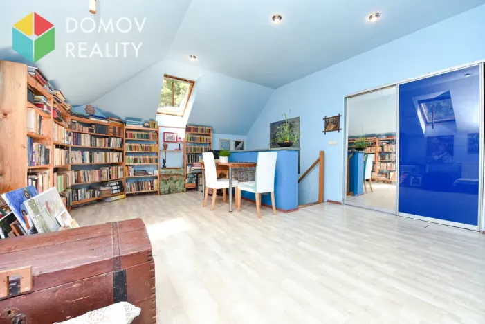 Prodej rodinného domu, Praha, Meziluží, 160 m2