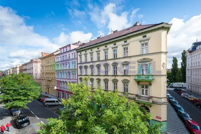 Pronájem bytu 3+kk, Praha - Smíchov, Zborovská, 76 m2