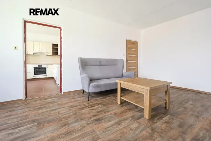 Pronájem bytu 3+1, Plzeň, Strážnická, 71 m2