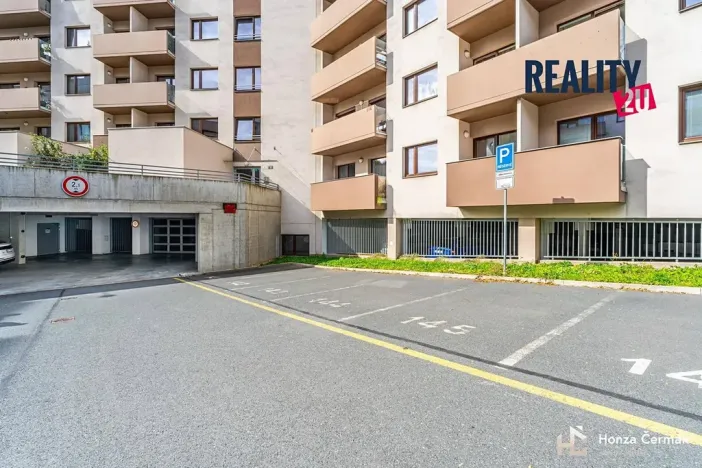 Pronájem bytu 1+kk, Brno, Kigginsova, 52 m2