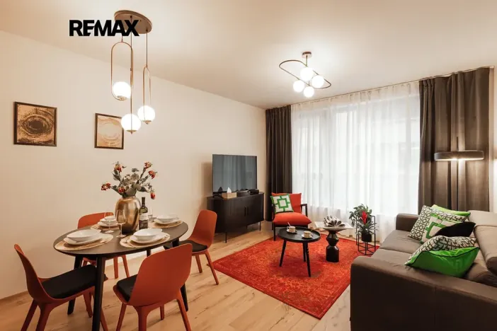 Prodej bytu 2+kk, Praha - Karlín, Sokolovská, 59 m2