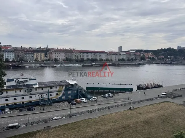 Prodej bytu 3+1, Praha - Smíchov, Jindřicha Plachty, 101 m2