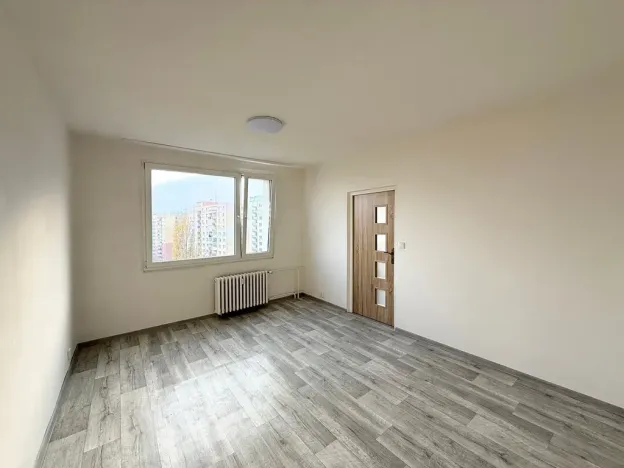 Pronájem bytu 1+1, Chomutov, 17. listopadu, 35 m2