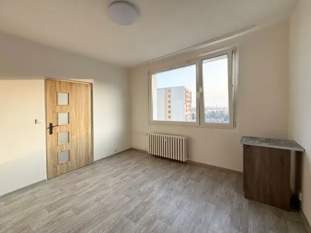 Pronájem bytu 1+1, Chomutov, 17. listopadu, 35 m2
