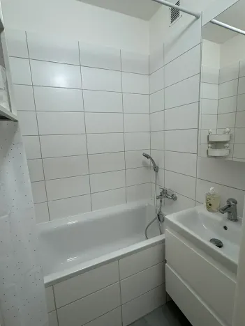 Pronájem bytu 2+1, Strakonice, Bezděkovská, 55 m2