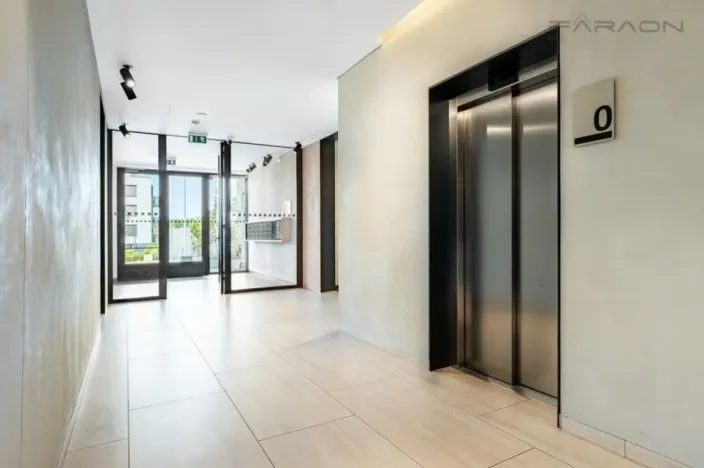 Pronájem bytu 3+kk, Praha - Hrdlořezy, Učňovská, 83 m2