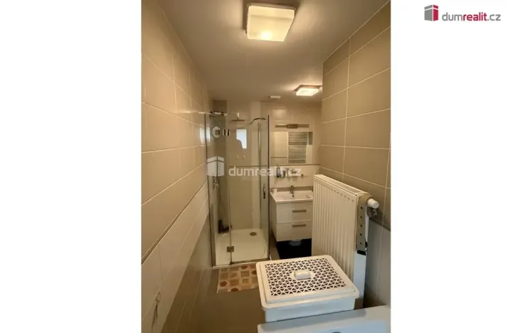 Prodej rodinného domu, Bánov, 128 m2