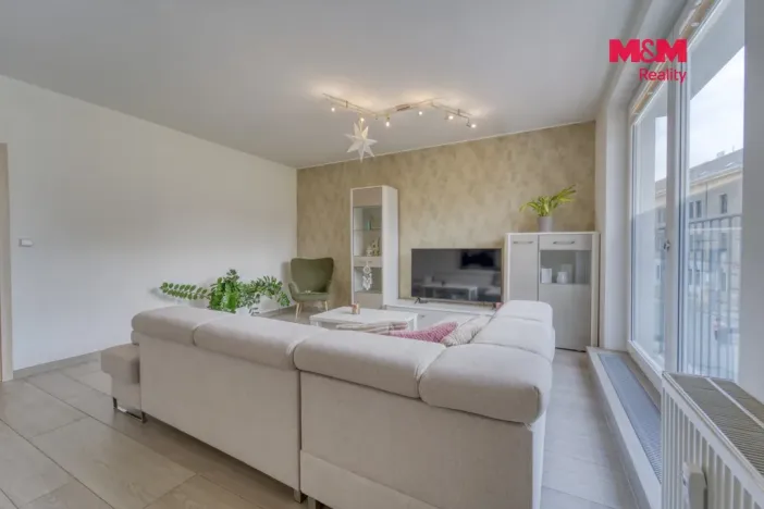 Pronájem bytu 3+kk, Plzeň - Jižní Předměstí, Černická, 81 m2