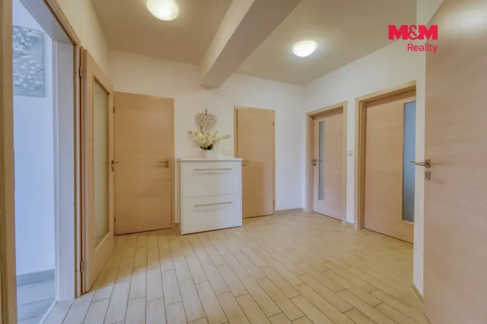 Pronájem bytu 3+kk, Plzeň - Jižní Předměstí, Černická, 81 m2