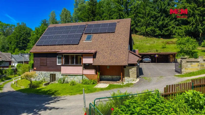 Prodej rodinného domu, Desná - Desná I, Spojovací, 360 m2