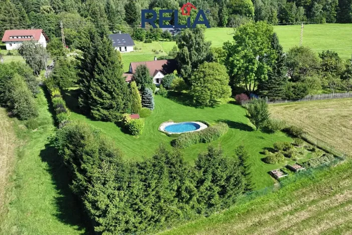 Prodej chalupy, Frýdlant, 170 m2