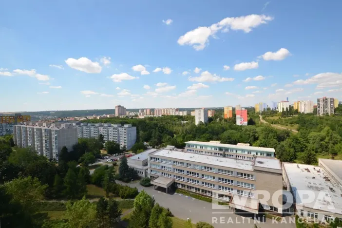Prodej bytu 3+1, Praha - Modřany, Levského, 74 m2