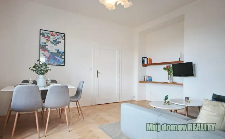 Pronájem bytu 2+1, Praha - Holešovice, Dělnická, 49 m2