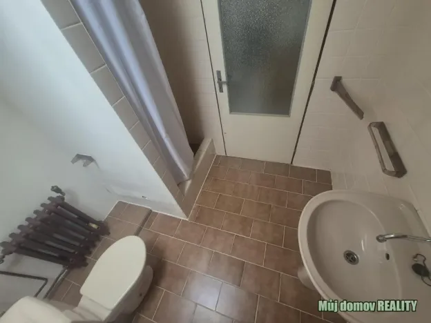 Pronájem bytu 1+1, Praha - Štěrboholy, Pod areálem, 45 m2