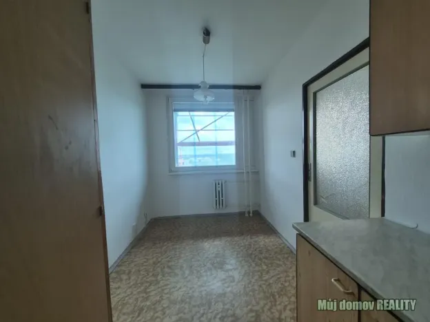 Pronájem bytu 3+1, Praha - Řepy, Na chobotě, 75 m2