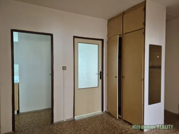 Pronájem bytu 3+1, Praha - Řepy, Na chobotě, 75 m2