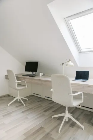 Prodej bytu 3+kk, Pardubice - Zelené Předměstí, náměstí Čs. legií, 101 m2