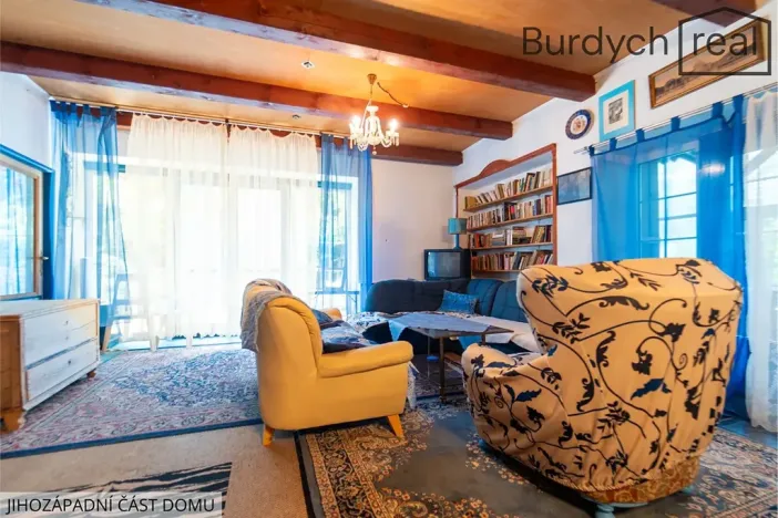 Prodej vícegeneračního domu, Slatiňany, 600 m2