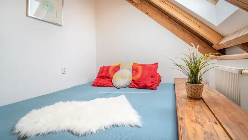 Prodej rodinného domu, Uzeničky, 590 m2