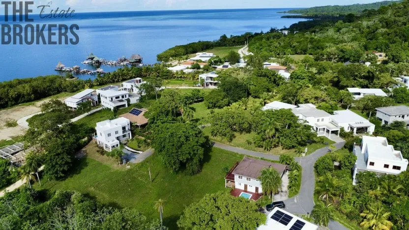 Prodej rodinného domu, French Harbour, Honduras, 185 m2