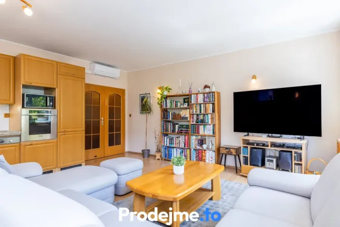 Prodej bytu 4+kk, Znojmo, Pražská, 110 m2