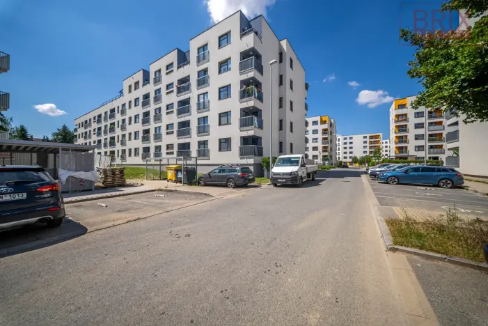 Prodej bytu 2+kk, Praha, Oty Bubeníčka, 57 m2
