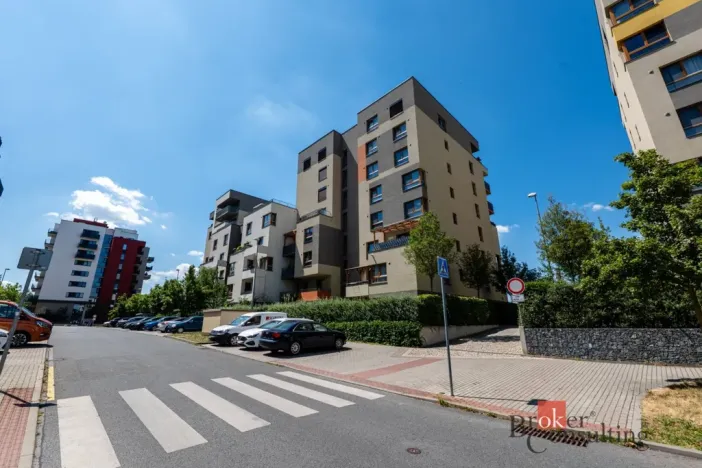 Pronájem bytu 2+kk, Praha - Modřany, Rorýsová, 66 m2