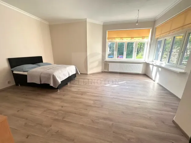 Pronájem bytu 2+kk, Karlovy Vary, Poděbradská, 61 m2