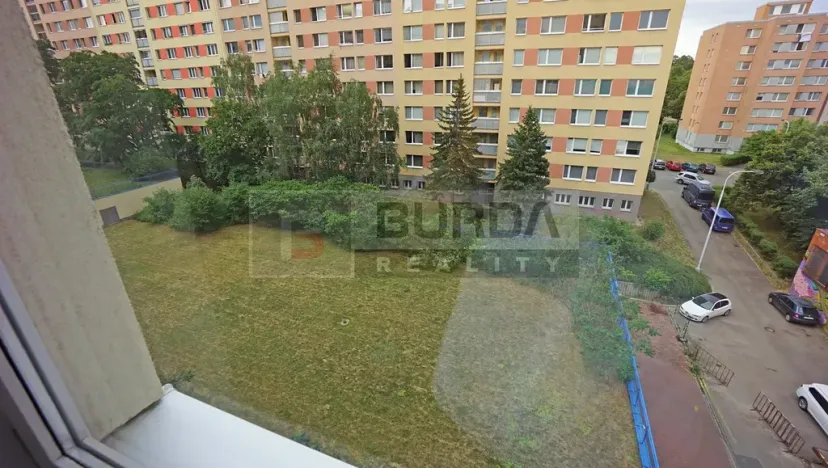 Pronájem bytu 2+kk, Praha - Troja, Hnězdenská, 36 m2