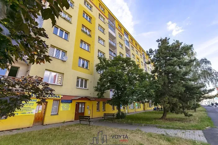 Prodej bytu 2+1, Most, tř. Budovatelů, 52 m2