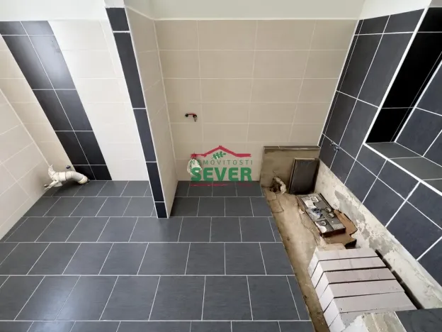 Prodej rodinného domu, Žatec, náměstí Kruhové, 497 m2