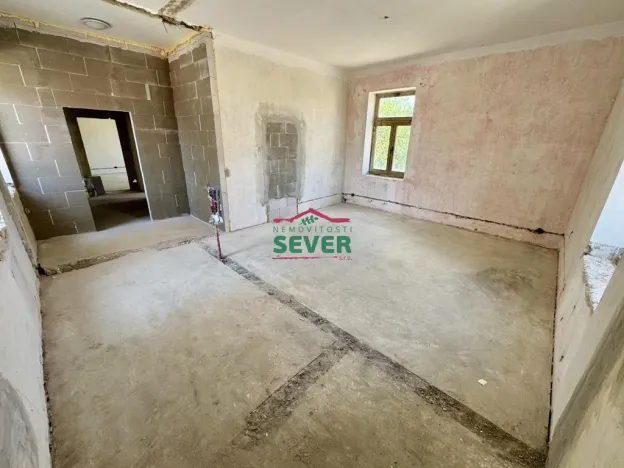 Prodej rodinného domu, Žatec, náměstí Kruhové, 497 m2