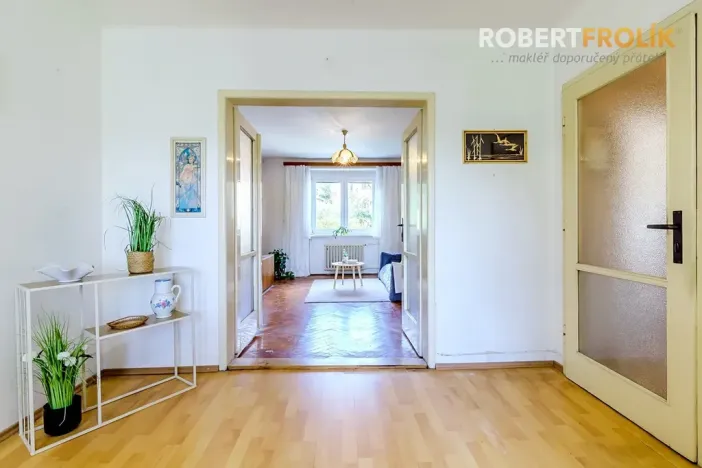 Prodej bytu 2+1, Praha - Bubeneč, Ve struhách, 48 m2